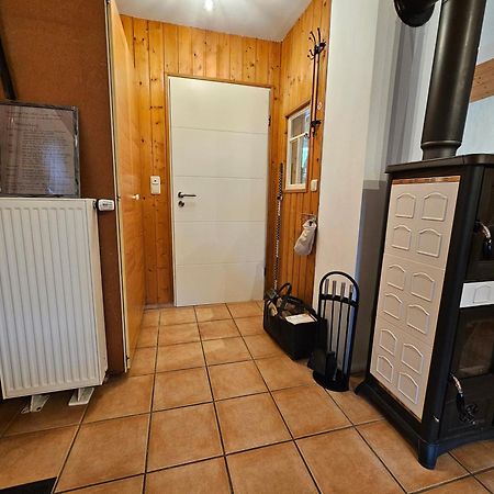 Kleines Ferienhaus Luettje Backhuus 35516 Uplengen Екстер'єр фото