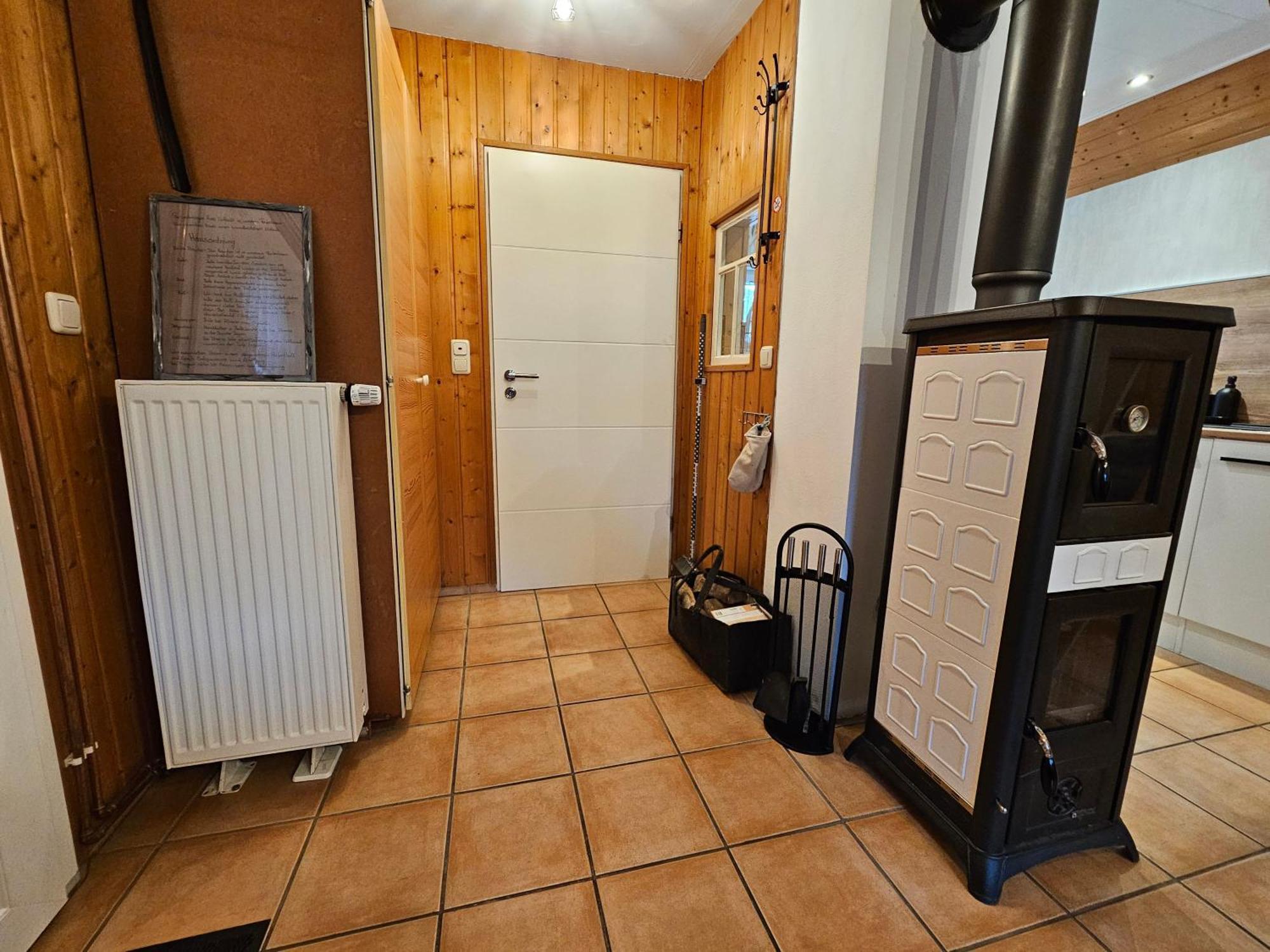 Kleines Ferienhaus Luettje Backhuus 35516 Uplengen Екстер'єр фото