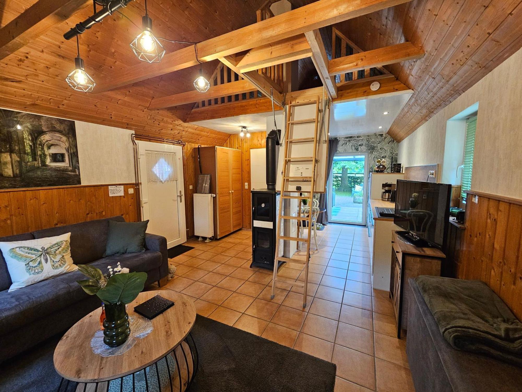 Kleines Ferienhaus Luettje Backhuus 35516 Uplengen Екстер'єр фото