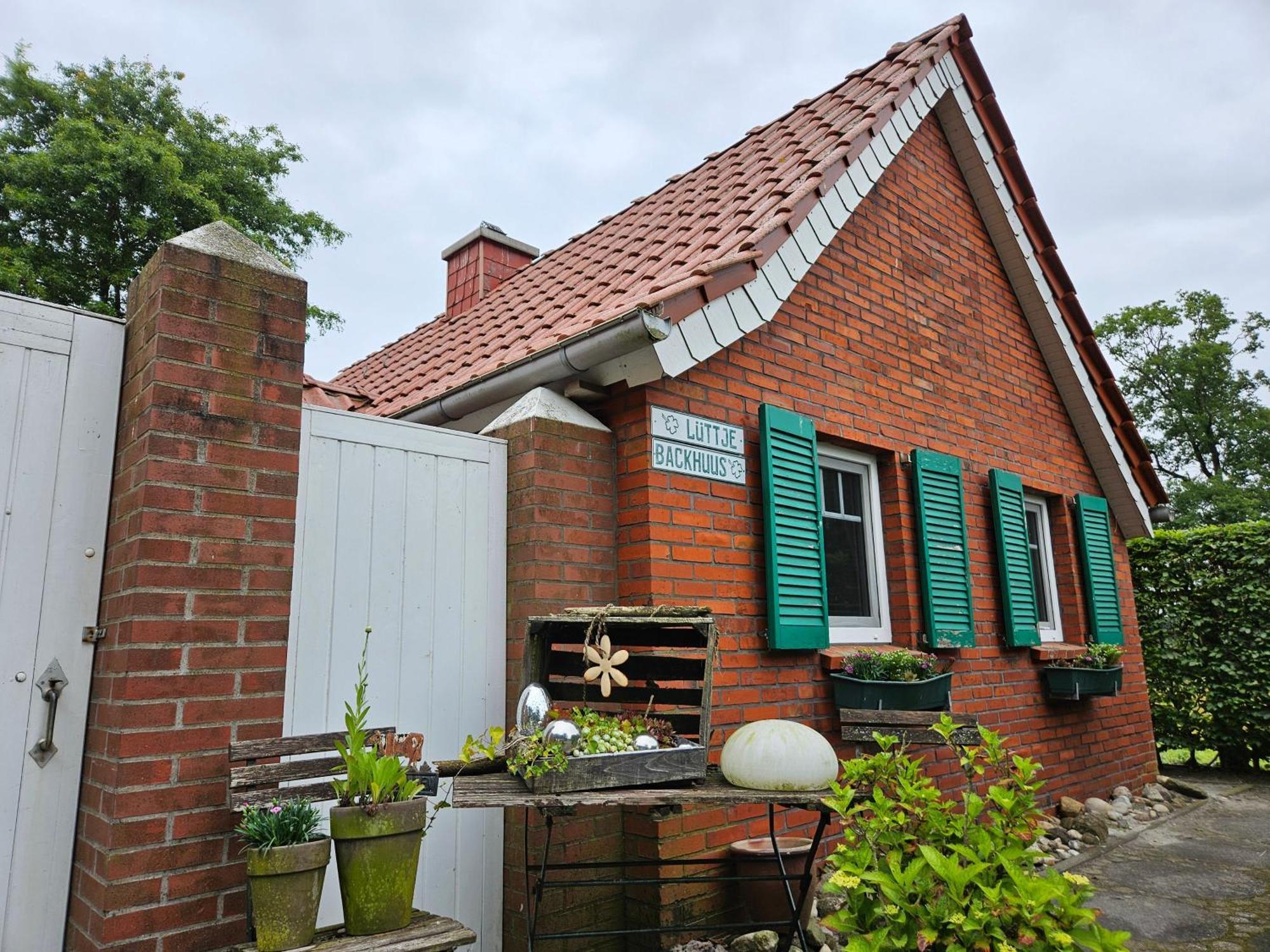Kleines Ferienhaus Luettje Backhuus 35516 Uplengen Екстер'єр фото