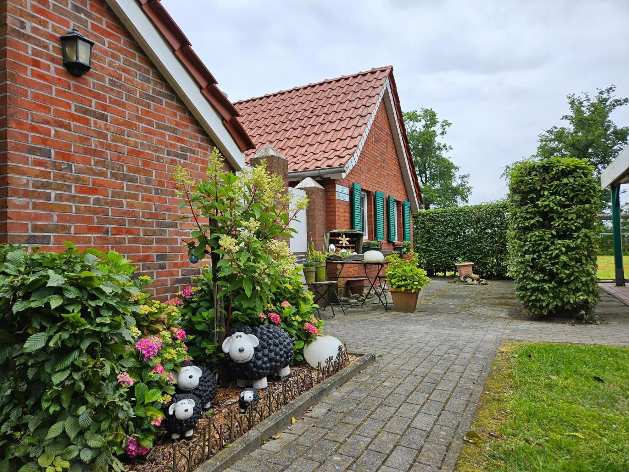 Kleines Ferienhaus Luettje Backhuus 35516 Uplengen Екстер'єр фото